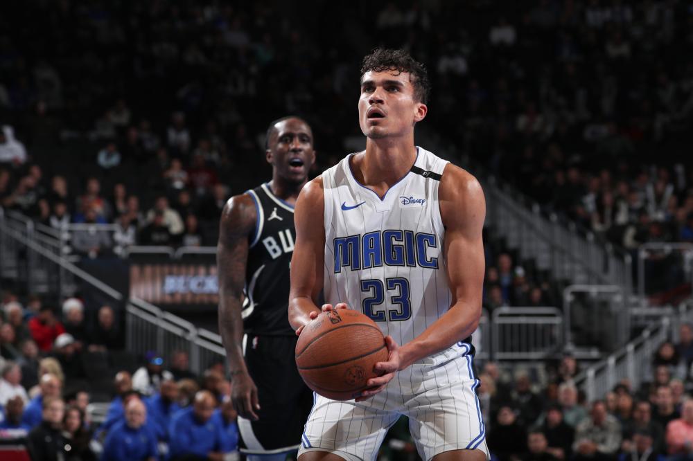 之间的谨慎 之间的谨慎